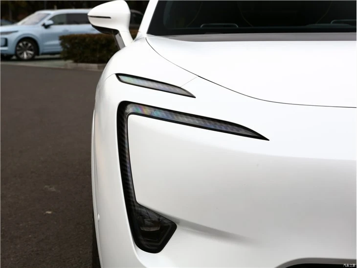 2023 NEW Avita 11 Huawei EV Luxury SUV