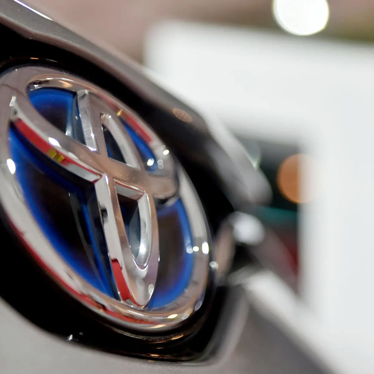 Toyota-ning elektrifikatsiya transformatsiyasining kaliti: avtomobil kuzovini...
