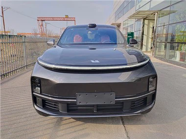 Xitoyning mashhur brendi 2023 Li L9 Max hashamatli elektr avtomobillari