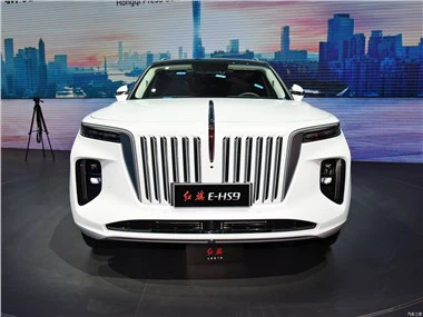 FOYDALANILGAN FAW HONGQI E-HS9