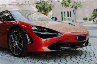Abu-Dabi investitsiya firmasi McLarenni sotib oldi